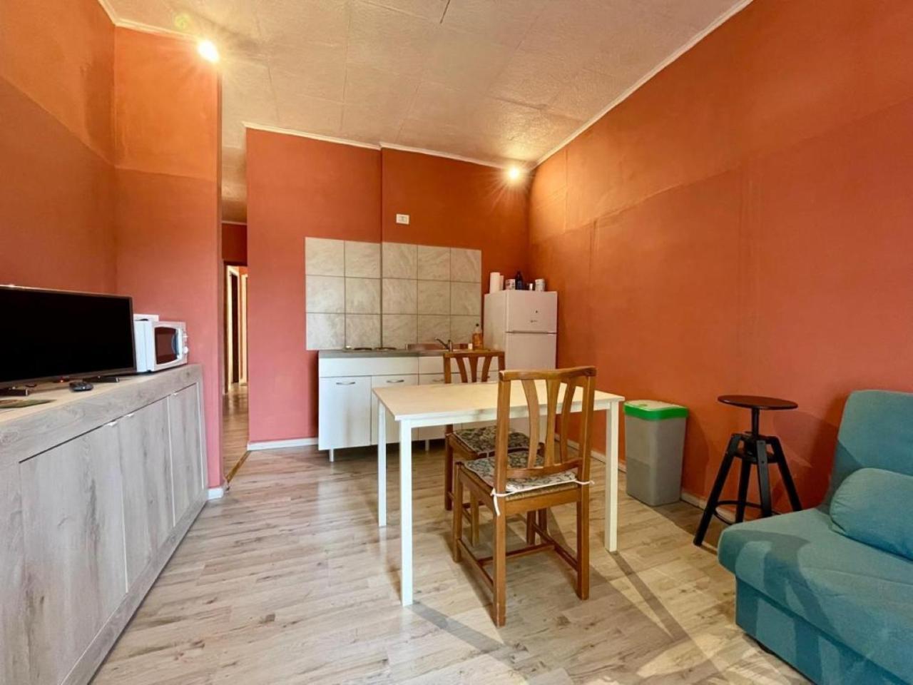 The Orange Housing In Côme Extérieur photo