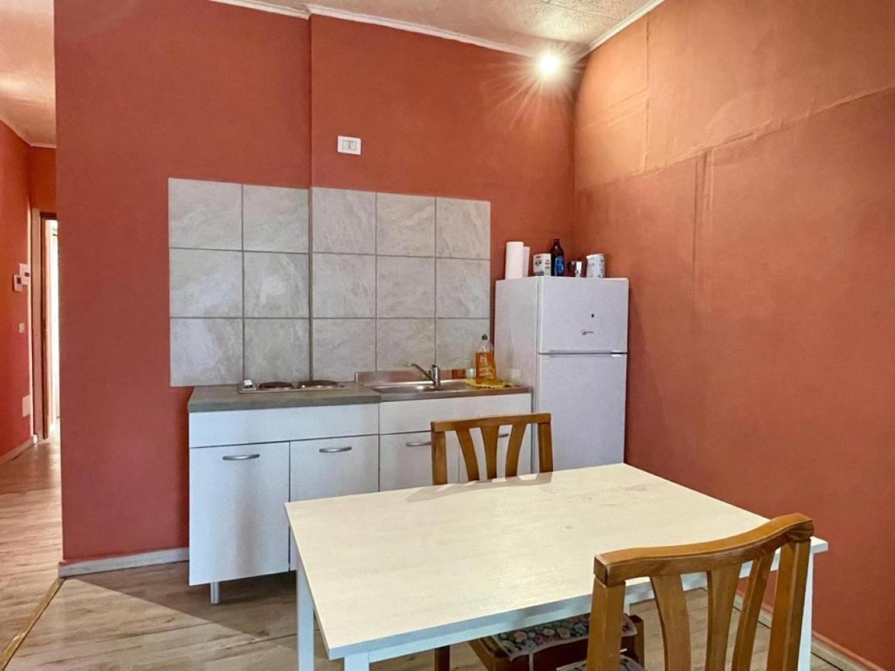 The Orange Housing In Côme Extérieur photo