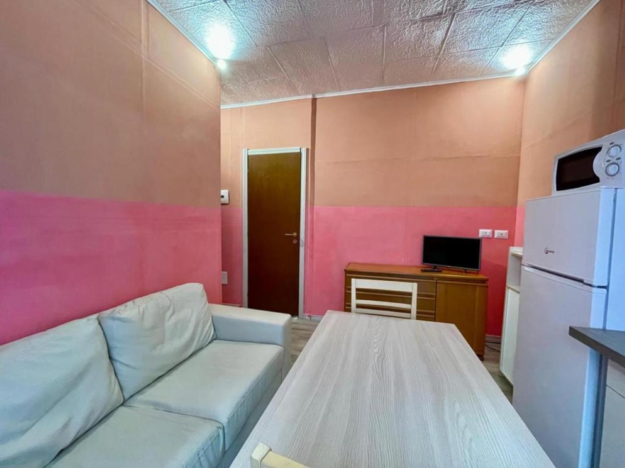 The Orange Housing In Côme Extérieur photo